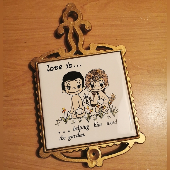 Love is... Ceramic Trivet - Picture 2 of 3